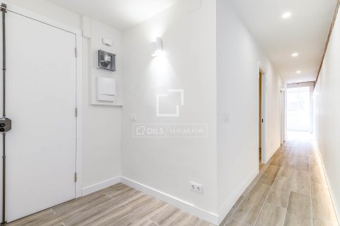 Dzīvoklis pārdošanā Barcelona, Spānijā 2 istabas, 75 m2 Nr. 160840 - attēls 29