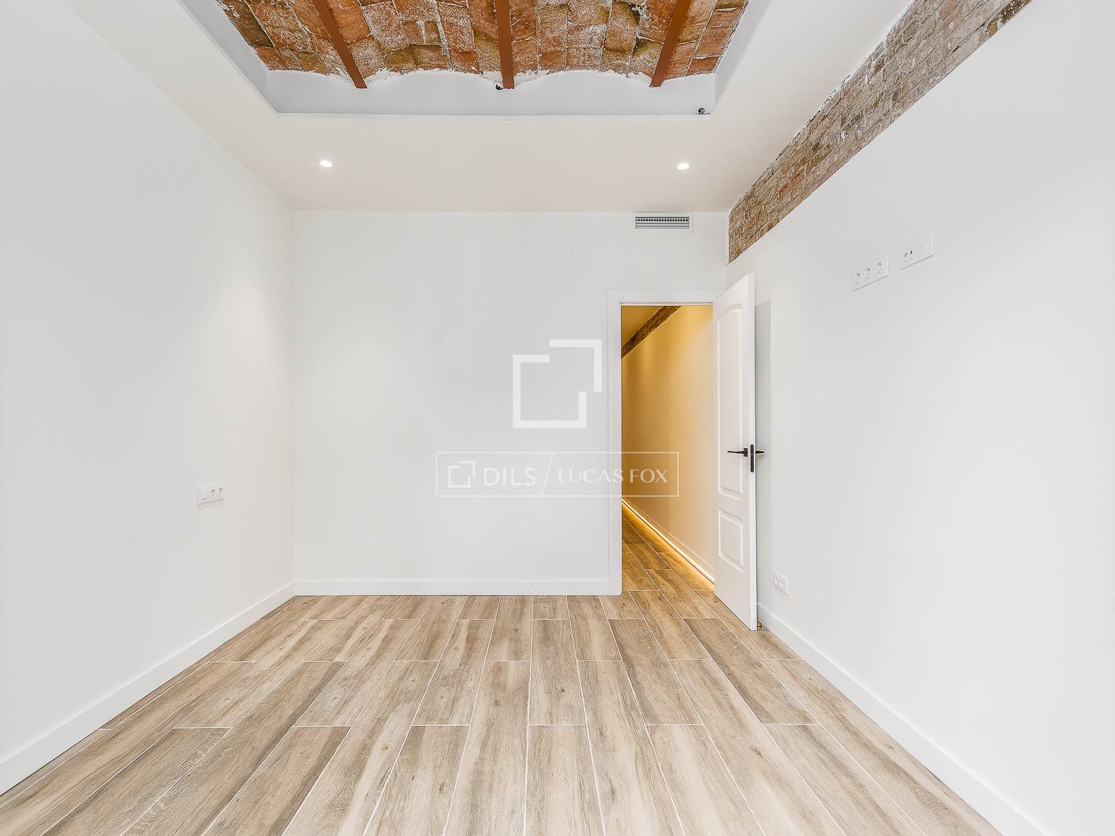 Huoneisto Barcelona, Espanja 2 makuuhuonetta, 75 m2 No. 160840