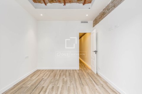 Dzīvoklis pārdošanā Barcelona, Spānijā 2 istabas, 75 m2 Nr. 160840 - attēls 18