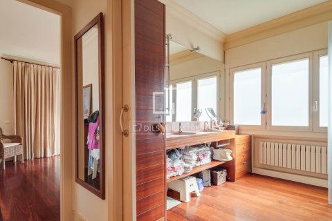 Appartamento in vendita a Barcelona, Spagna 6 camere da letto, 392 mq. N° 160839 - foto 19