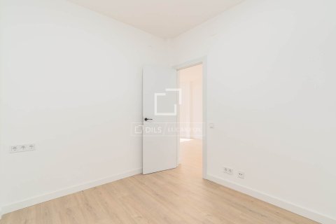 Apartament w Barcelona, Hiszpania 3 sypialnie, 66 mkw. nr 160844 – zdjęcie 12