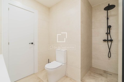Apartament w Barcelona, Hiszpania 3 sypialnie, 66 mkw. nr 160844 – zdjęcie 8