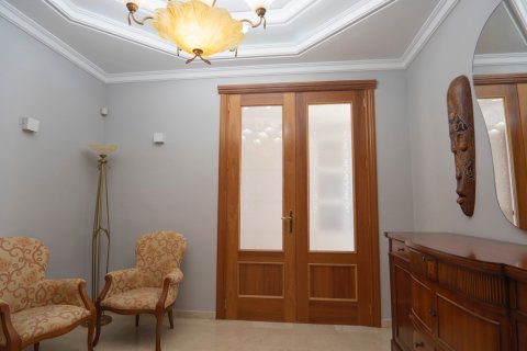 Продажа квартиры в Бенидорм, Аликанте, Испания 5 спален, 412м2 №118841 - фото 6