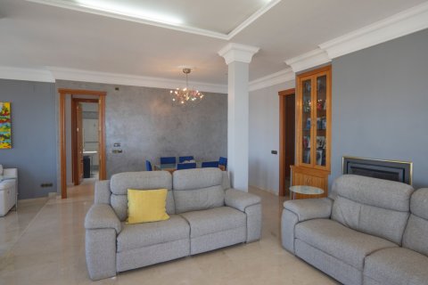 Продажа квартиры в Бенидорм, Аликанте, Испания 5 спален, 412м2 №118841 - фото 13