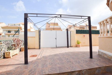 Villa for sale Ciudad Quesada, Alicante, Spain 5 bedrooms, 202 sq.m. No. 118851 - photo 23