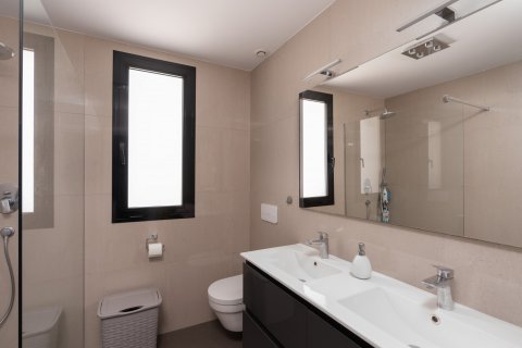 Villa till salu La Marina, Alicante, Spanien 4 sovrum, 249 kvm. Nr. 114764 - foto 15