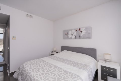 Villa till salu La Marina, Alicante, Spanien 4 sovrum, 249 kvm. Nr. 114764 - foto 13