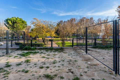 Talo myytävänä Pozuelo de Alarcon, Madrid, Espanja, 5 makuuhuonetta, 285.63 m2 No. 107584 - kuva 7