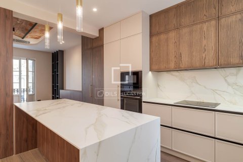 Dzīvoklis pārdošanā Barcelona, Spānijā 4 istabas, 153 m2 Nr. 150729 - attēls 10