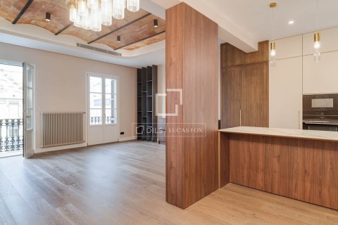 Dzīvoklis pārdošanā Barcelona, Spānijā 4 istabas, 153 m2 Nr. 150729 - attēls 3