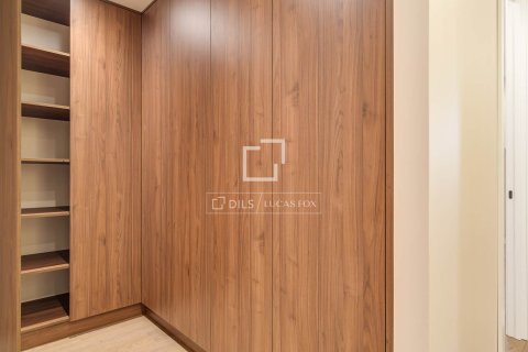 Dzīvoklis pārdošanā Barcelona, Spānijā 4 istabas, 153 m2 Nr. 150729 - attēls 23