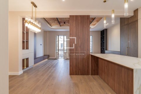 Dzīvoklis pārdošanā Barcelona, Spānijā 4 istabas, 153 m2 Nr. 150729 - attēls 5