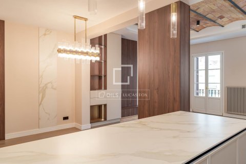 Dzīvoklis pārdošanā Barcelona, Spānijā 4 istabas, 153 m2 Nr. 150729 - attēls 11
