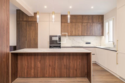 Dzīvoklis pārdošanā Barcelona, Spānijā 4 istabas, 153 m2 Nr. 150729 - attēls 8