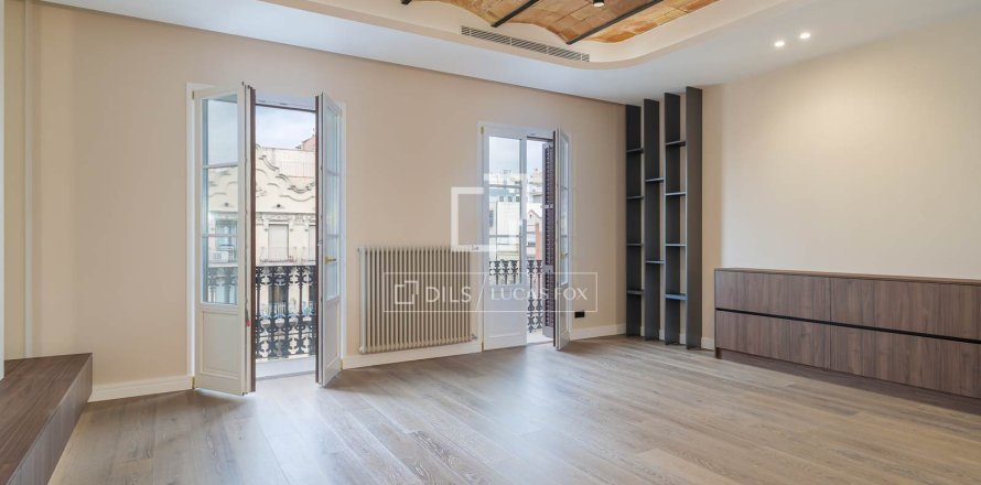 Dzīvoklis Barcelona, Spānijā 4 istabas, 153 m2 Nr. 150729