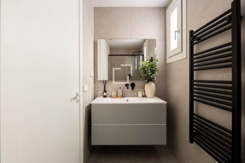 Apartamento en venta en Barcelona, España 3 dormitorios, 120 m2 No. 150728 - foto 29