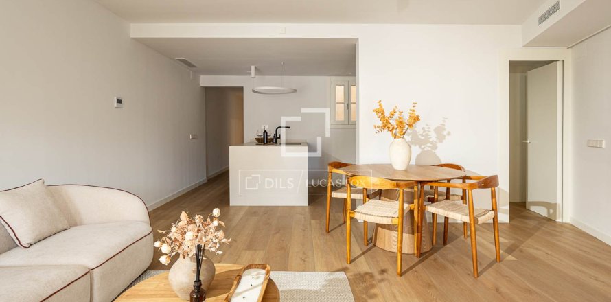 Apartamento en Barcelona, España 3 dormitorios, 120 m2 No. 150730