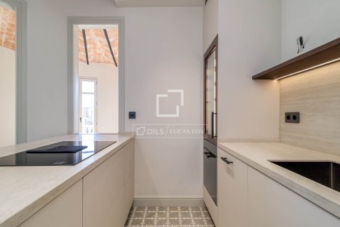 Huoneisto myytävänä Barcelona, Espanja, 3 makuuhuonetta, 113 m2 No. 150731 - kuva 11