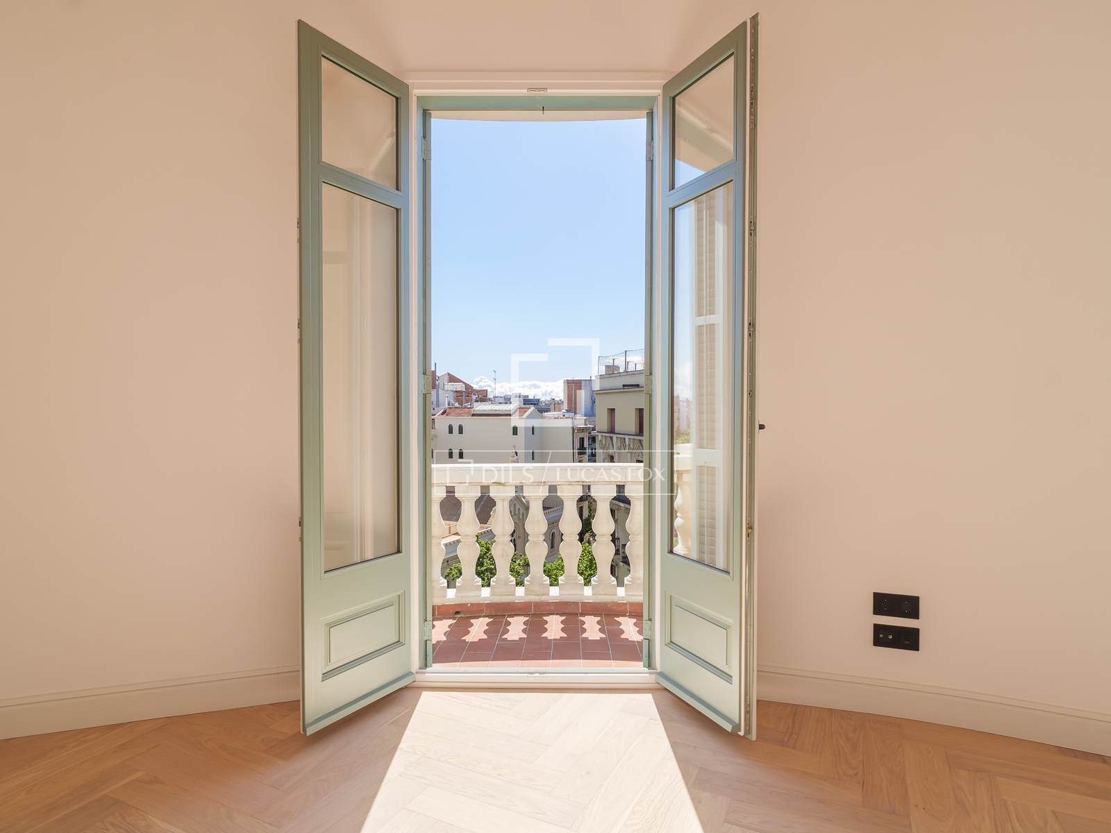 Appartamento a Barcelona, Spagna 3 camere da letto, 113 mq. N° 150731