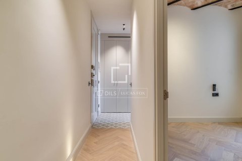 Huoneisto myytävänä Barcelona, Espanja, 3 makuuhuonetta, 113 m2 No. 150731 - kuva 13
