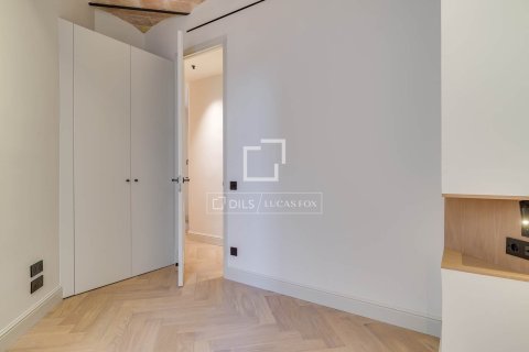 Huoneisto myytävänä Barcelona, Espanja, 3 makuuhuonetta, 113 m2 No. 150731 - kuva 15