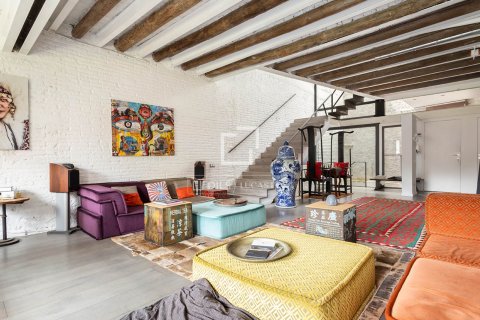 Villa for sale in Barcelona, Spain 5 bedrooms, 327 sq.m. No. 150732 - photo 20