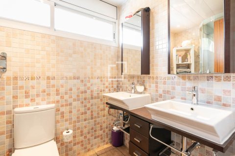 Villa zum Verkauf in Castelldefels, Barcelona, Spanien 3 Schlafzimmer, 177 m2 Nr. 150733 - Foto 14