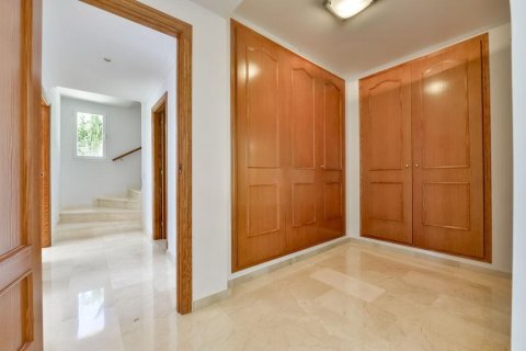 Huvila myytävänä Altea, Alicante, Espanja, 3 makuuhuonetta, 810 m2 No. 186947 - kuva 18