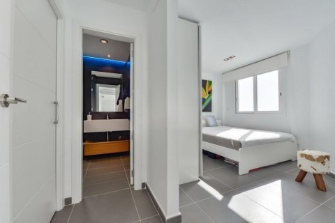 Villa for sale in Altea, Alicante, Spain 4 bedrooms, 339 sq.m. No. 186949 - photo 9