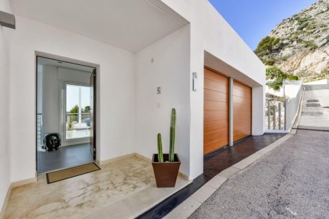 Villa for sale in Altea, Alicante, Spain 4 bedrooms, 339 sq.m. No. 186949 - photo 2