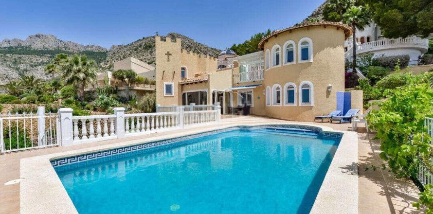 Villa Altea, Alicante, Spānijā 4 istabas, 330 m2 Nr. 186948