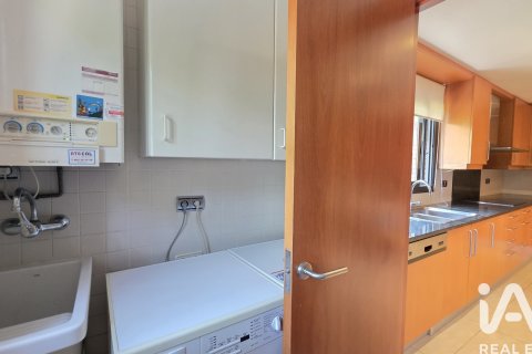 Talo vuokrattavana Sant Cugat Del Valles, Barcelona, Espanja, 4 makuuhuonetta, 348 m2 No. 172099 - kuva 14