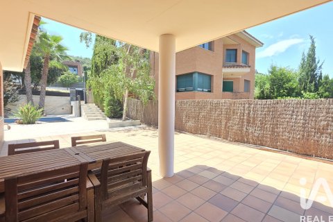 Talo vuokrattavana Sant Cugat Del Valles, Barcelona, Espanja, 4 makuuhuonetta, 348 m2 No. 172099 - kuva 8