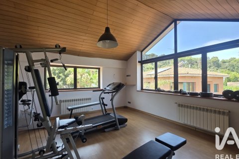 Talo vuokrattavana Sant Cugat Del Valles, Barcelona, Espanja, 4 makuuhuonetta, 348 m2 No. 172099 - kuva 26