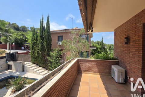 Talo vuokrattavana Sant Cugat Del Valles, Barcelona, Espanja, 4 makuuhuonetta, 348 m2 No. 172099 - kuva 20