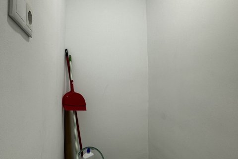 Liikekiinteistö vuokrattavana La Baneza, Leon, Espanja , 41 m2 No. 172102 - kuva 7