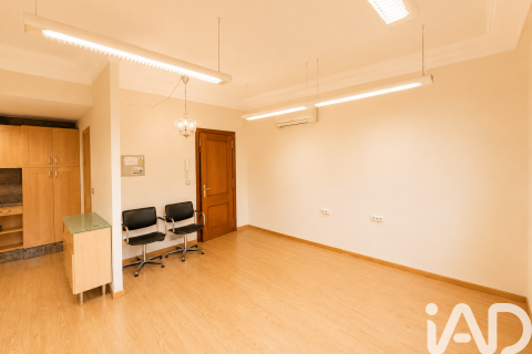 Liikekiinteistö vuokrattavana Leon, Espanja , 48 m2 No. 172101 - kuva 4