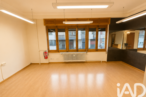 Liikekiinteistö vuokrattavana Leon, Espanja , 48 m2 No. 172101 - kuva 3
