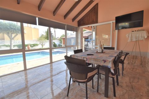 Villa for sale Villamartin, Alicante, Spain 4 bedrooms, 325 sq.m. No. 136978 - photo 27
