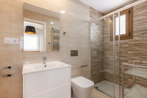 Apartment for sale Villamartin, Alicante, Spain 3 bedrooms, 106 sq.m. No. 136973 - photo 21