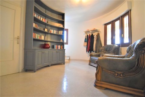 Villa à vendre Villamartin, Alicante, Espagne, 6 chambres, 180 m2 No. 136976 - photo 8
