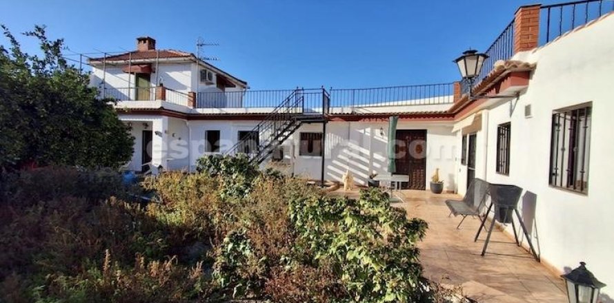 Сasa en Serón, Almería, España 4 dormitorios, 140 m2 No. 183997