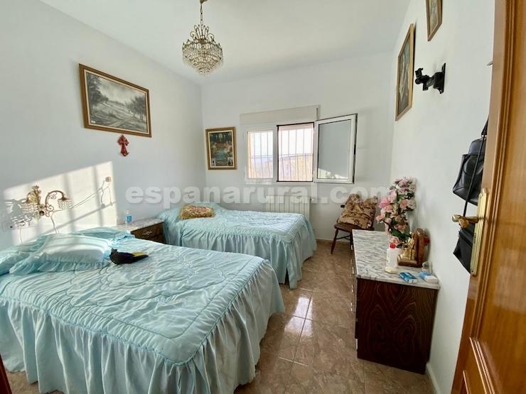 Hus i El Hijate, Almeria, Spanien 6 sovrum, 295 kvm. Nr. 183995