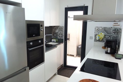 Продажа квартиры в Торревьеха, Аликанте, Испания 1 спальня, 53м2 №189067 - фото 17