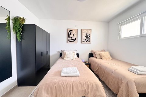 Apartment for sale in Torrevieja, Alicante, Spain 2 bedrooms, 89 sq.m. No. 189069 - photo 14