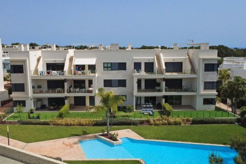 Apartment for sale in Pilar de la Horadada, Alicante, Spain 2 bedrooms, 75 sq.m. No. 189066 - photo 6