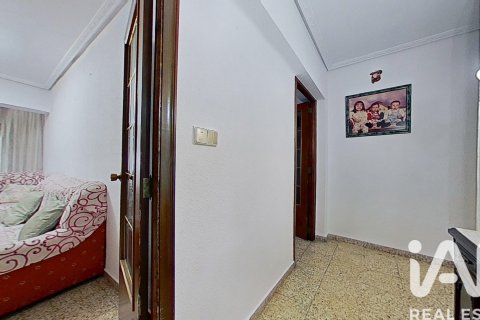 Dzīvoklis pārdošanā Castellon de la Plana, Castellon, Spānijā 136 m2 Nr. 185069 - attēls 3