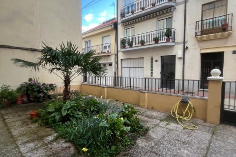 Apartment for sale in Ciudad Rodrigo, Salamanca, Spain 3 bedrooms, 119 sq.m. No. 185075 - photo 2