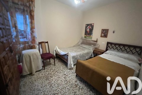 Apartment for sale in Ciudad Rodrigo, Salamanca, Spain 3 bedrooms, 119 sq.m. No. 185075 - photo 20