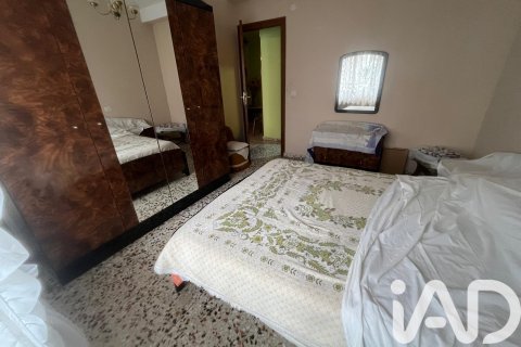 Apartment for sale in Ciudad Rodrigo, Salamanca, Spain 3 bedrooms, 119 sq.m. No. 185075 - photo 24